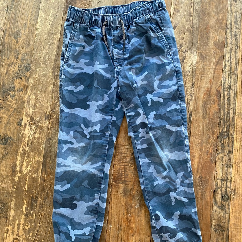 Gap Kids Camouflage Pants, Size M